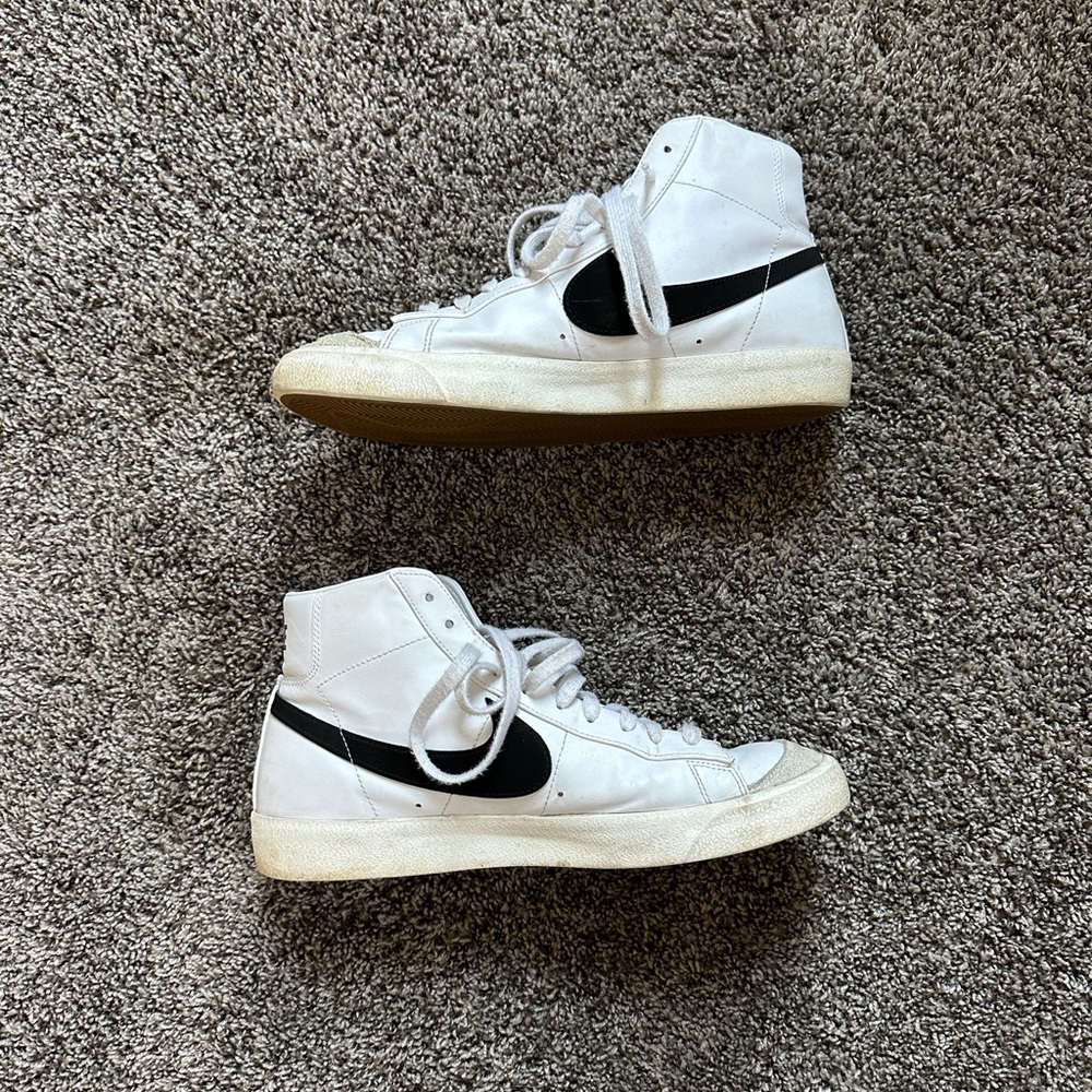 Nike Blazer White